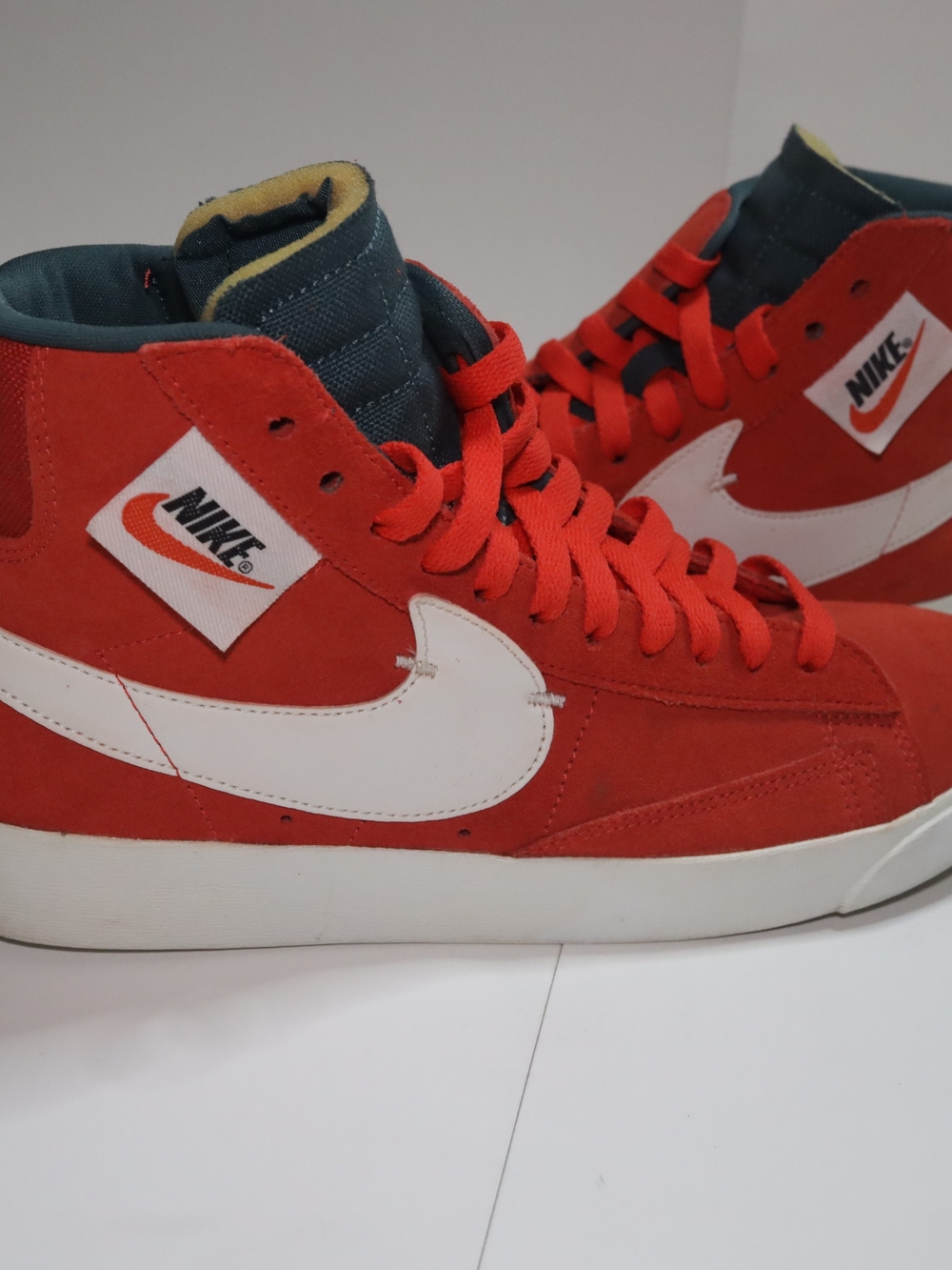 Nike (BQ4022-004) Blazer Mid Rebel Red Sneakers - Women's Size 8.5